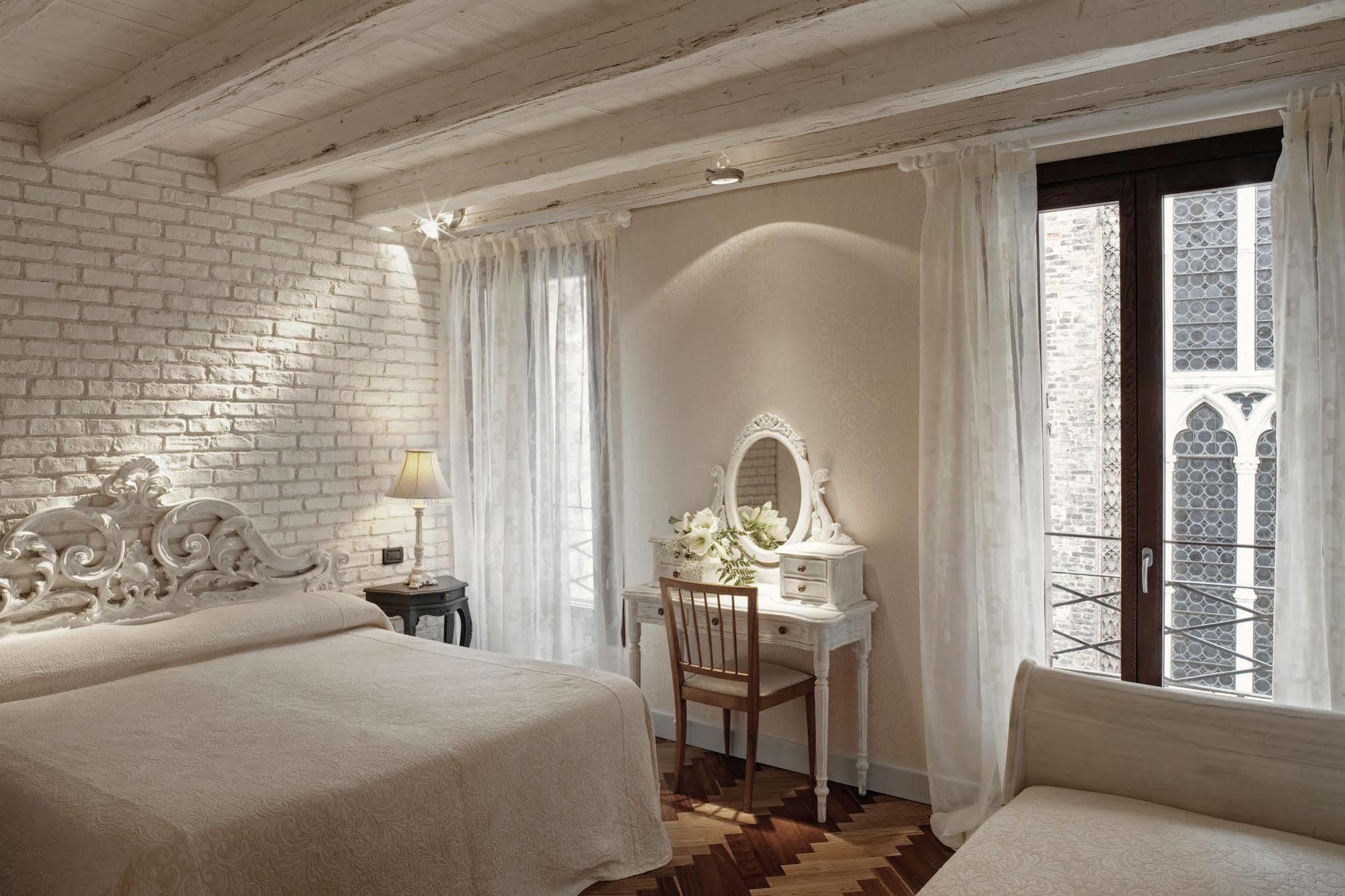 B&B Bloom Settimo Cielo Venezia Esterno foto