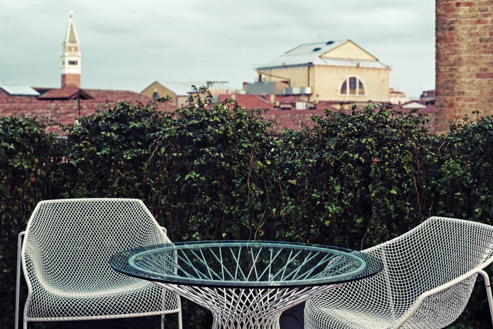 B&B Bloom Settimo Cielo Venezia Esterno foto